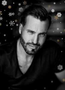 320-77a016ed76c14772895e882807a1f125