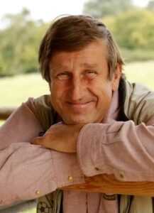 320-02ff7c96bd78402c88ee6eb2b9f61154