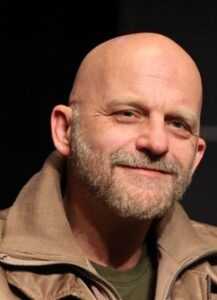 320-633d31587332442c9632684432a89018