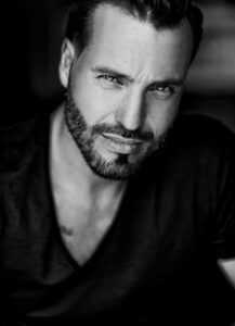 320-8714bfd34c8149ed9f9dcea1fd9ba2a4